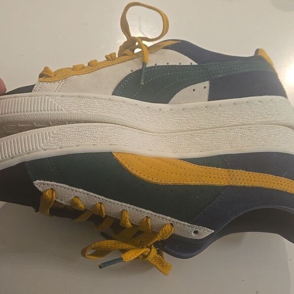Puma Sneakers with Yellow and Blue Details - Picture 6 of 8